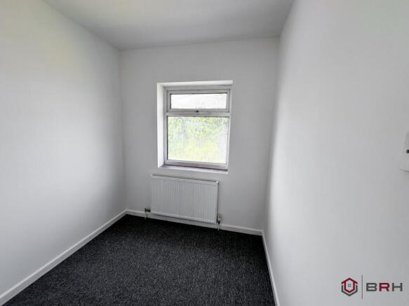 3 bed Semi-Detached for sale Image 10