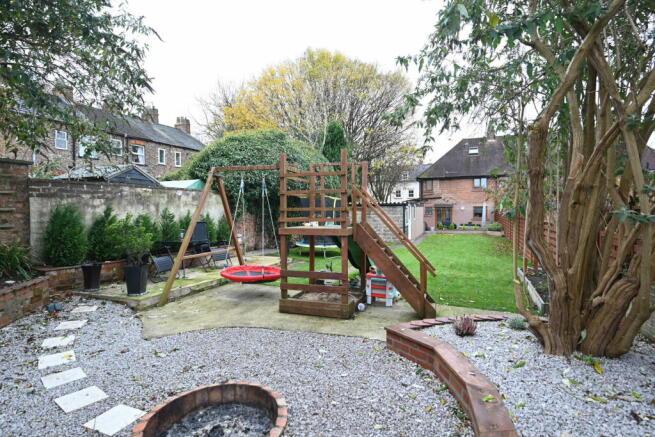 Photo 27
