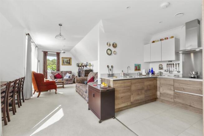 Watercroft Place, Jones Way-7.jpg