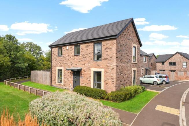 3 bed Detached for sale in harrogate