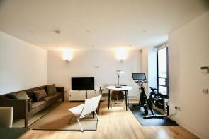 Flat 2, 73, Shepperton Road, London N1 3EX
