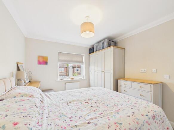 3 bed Semi-Detached for sale Image 10