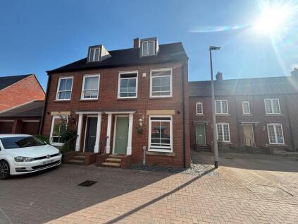 Long Row Drive, Lawley