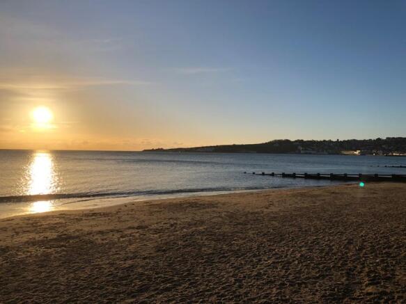 Location - 500m from Swanage Beach