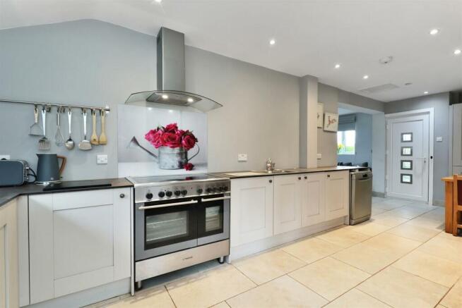 3 Bull Farm Cottages Letton - (18).jpg