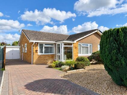 Heatherdown Way, West Moors, Ferndown, Dorset, BH22