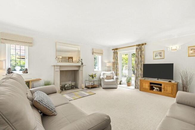 Spacious Lounge