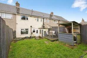 69, Whitehill Road, Illingworth, Halifax HX2 9EU