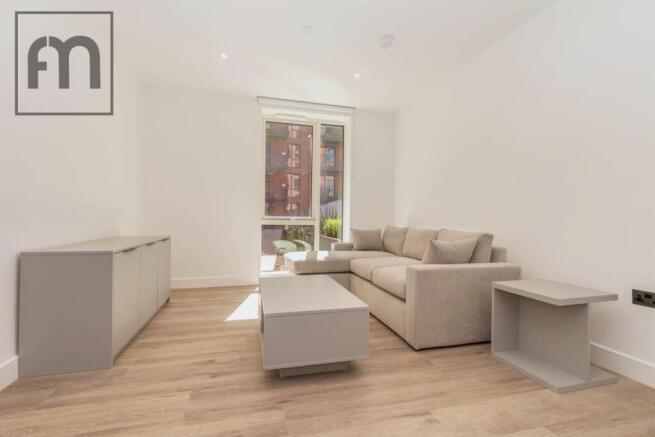 Lounge/ Dining Area