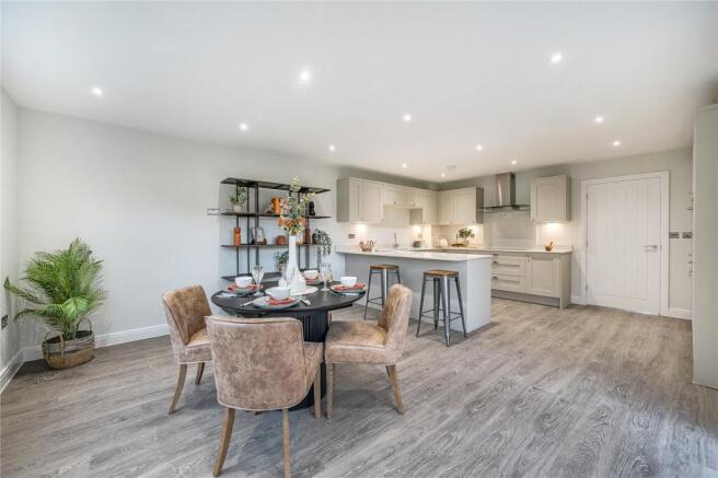 Kitchen/Dining