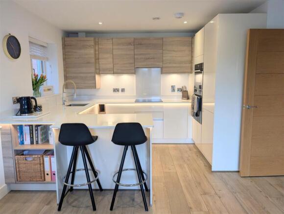 22 Albury Place, St. Michaels Street, Shrewsbury, SY1 2ET photo 5