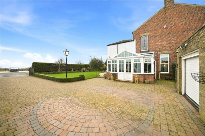 3 bed Semi-Detached for sale Image 12
