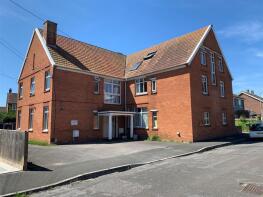 Flat 5, 17, Golf Links Road, Burnham-on-sea TA8 2PW