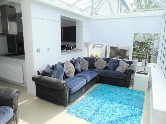 Conservatory2.JPG