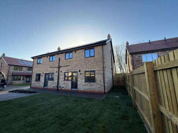1 bed Flat for sale Image 8