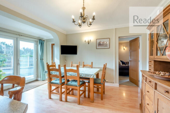 Kitchen/b'fast rm