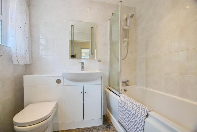2 bed Detached Bungalow for sale Image 12
