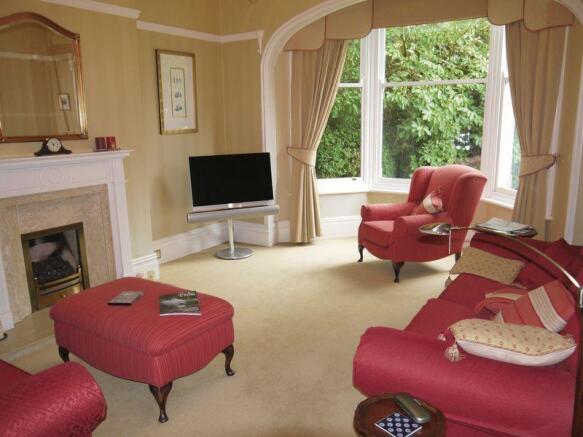 Formal Lounge