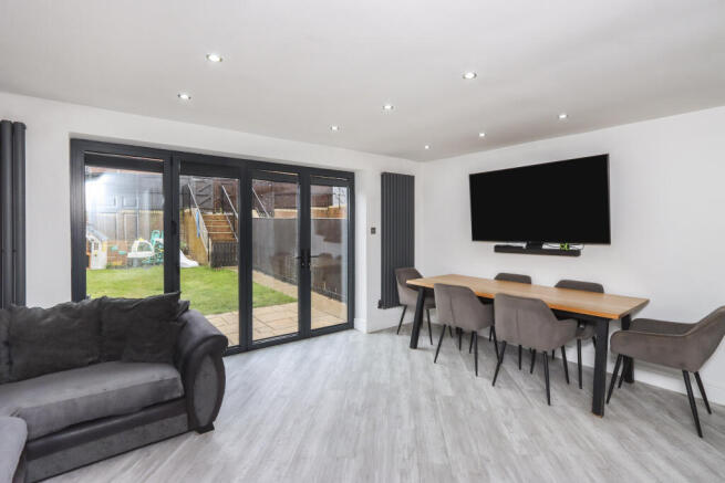 3 bed Mews for sale Image 7
