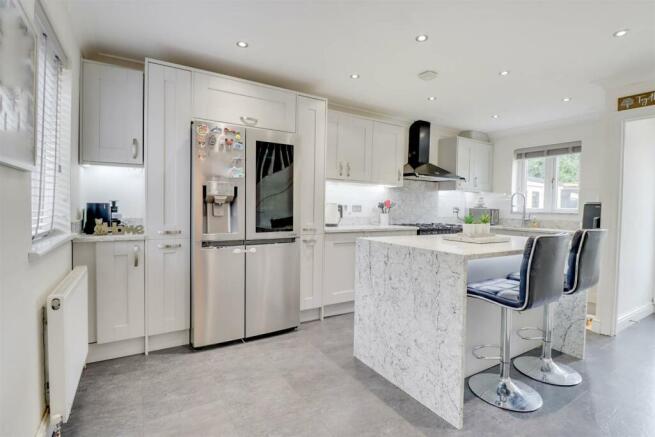 8 WOODBERRY ROAD-3B.jpg