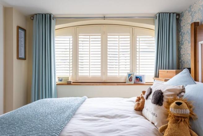 Bedroom1b
