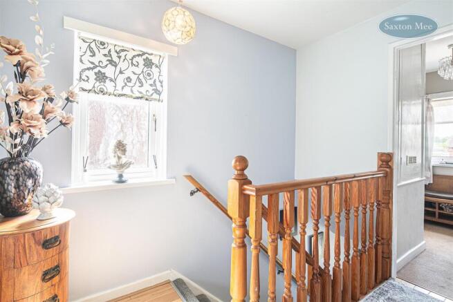 3 bed Semi-Detached for sale Image 10
