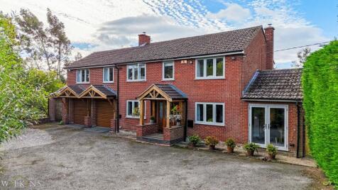 Astley Lane, Bedworth, Warwickshire, CV12
