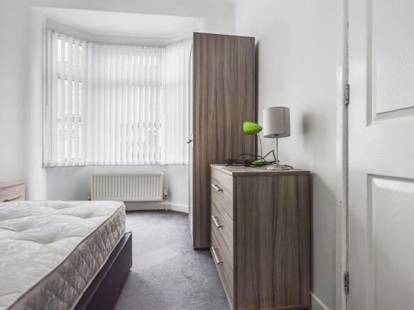 4 bed Terraced for sale Image 2
