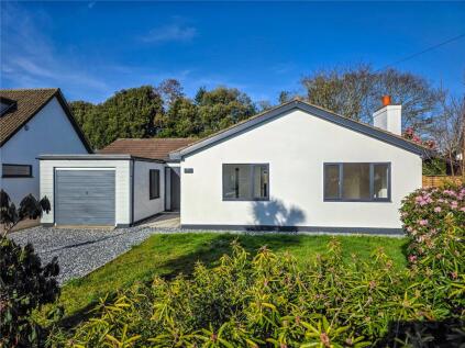 Forest Way, Highcliffe, Dorset, BH23