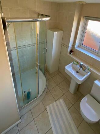 Crowborough Lane ShowerRoom.jpeg