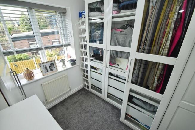 3 bed Semi-Detached for sale Image 10