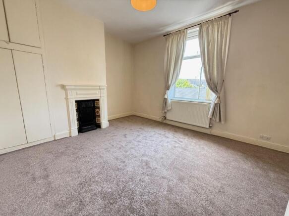 2 bed Terraced for sale Image 4