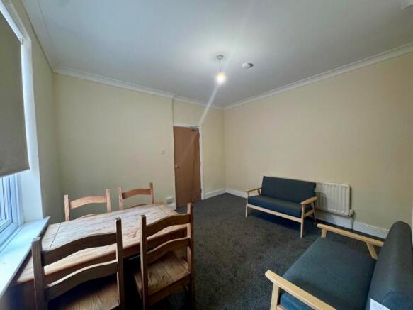Gill Crescent North, Houghton le Spring photo 4