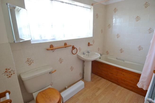 Photo 10