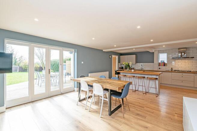 Kitchen/Dining/Livin