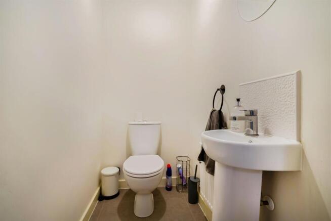 3 bed Detached for sale Image 12