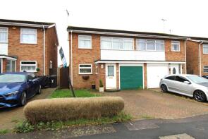 6, Rutland Gardens, Rochford SS4 3AX
