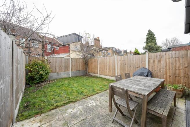 Buckland Road, E10