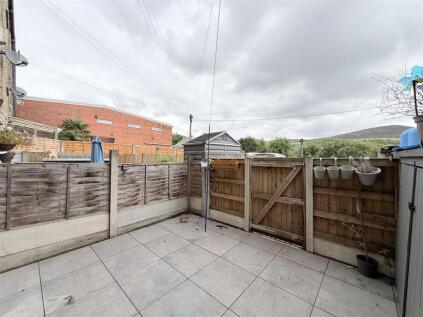 Manchester Road, Mossley