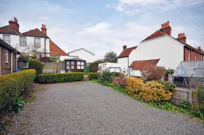 Driveway/Parking