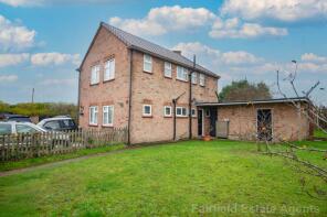 21a, Edinburgh Avenue, Rickmansworth WD3 8LF