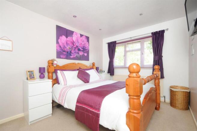 Bedroom.jpg