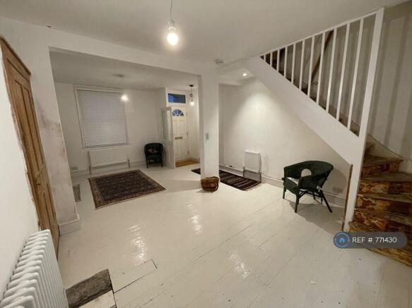 Open Plan Lounge Dinning 