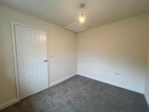 bedroom ii.jpeg