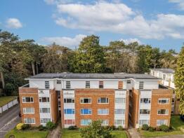 5, 1 Conifers, The Avenue, Poole BH13 6BA