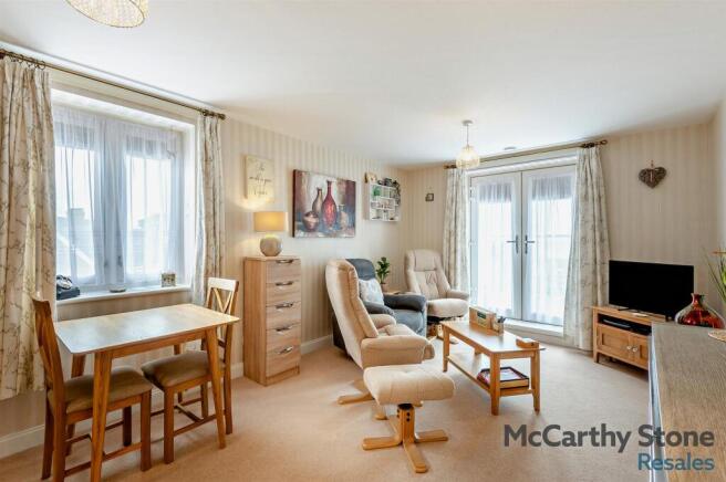 8698218-interior06-800.jpg
