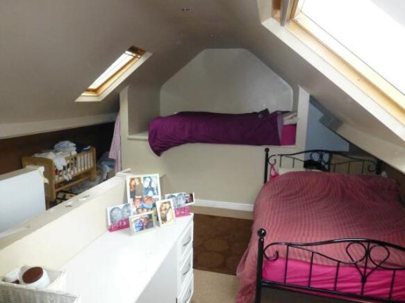 LOFT ROOM