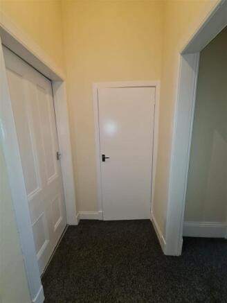 6 Jeffrey St 3.jpg