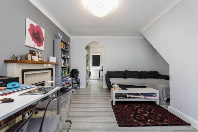2 bed Semi-Detached for sale Image 4