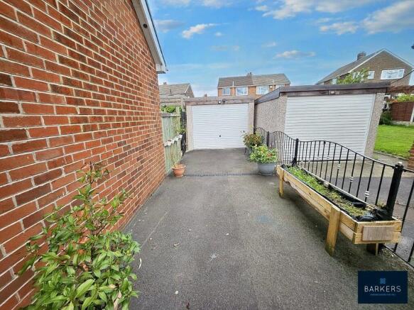 4 bed Semi-Detached for sale Image 12